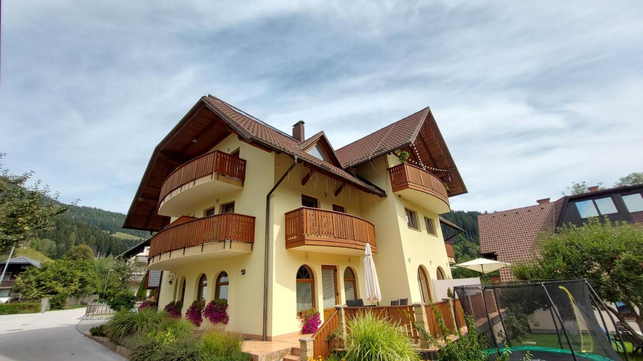 Tempfer 2 Apartments & Rooms With New Wellness Kranjska Gora Esterno foto